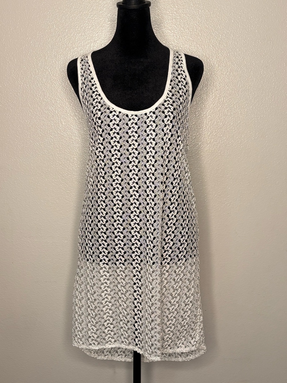 M Xhilaration White/ivory Crochet Tank Swim Cover-Up
